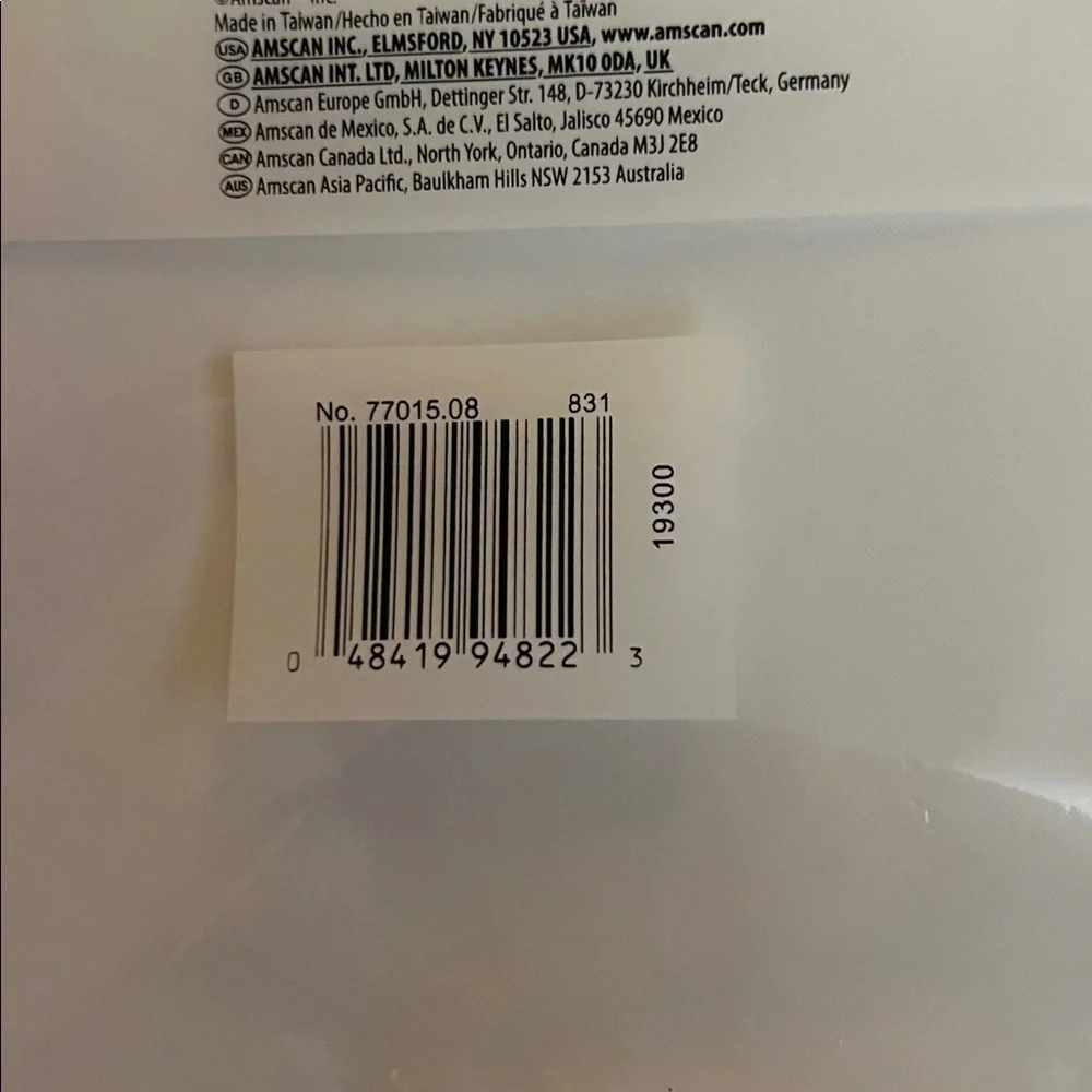 Bundle of 5 Amscan White Plastic Table Covers - NWT